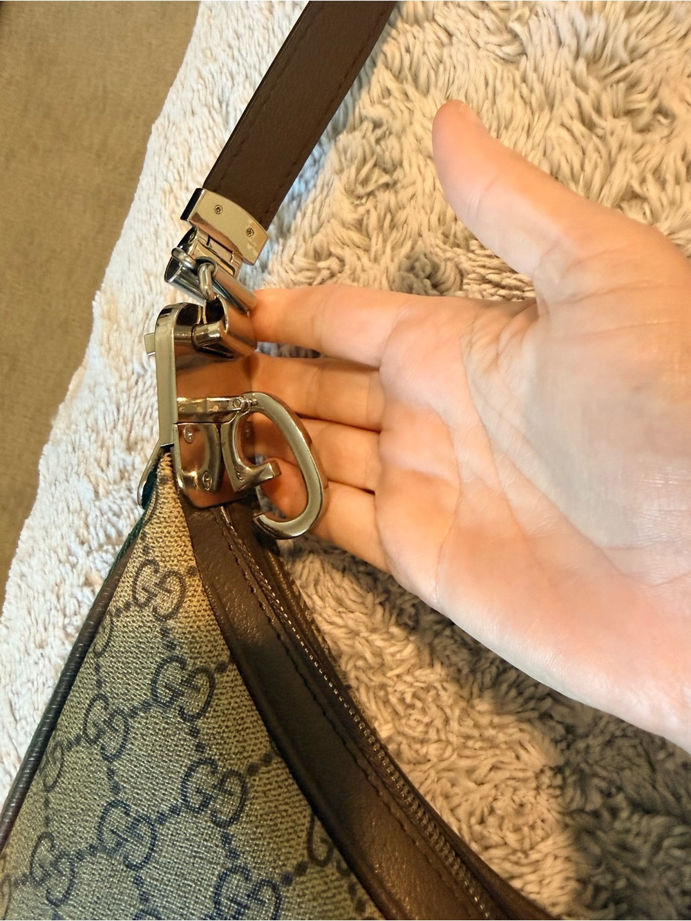 Luxe Designer Inspired supreme Logo attaché Hobo Bag - Picture 5 of 11